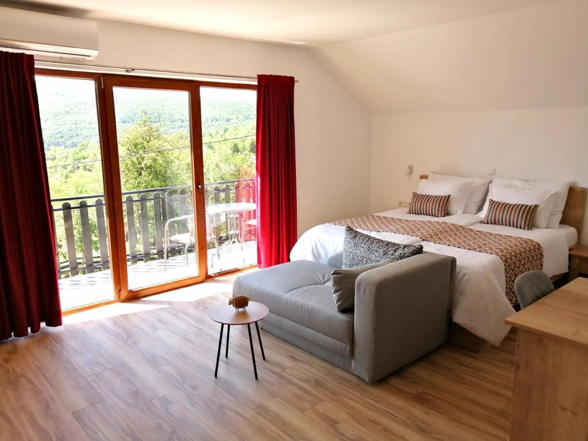 Farma & Apartmani II Opg Sasa Delic Grabusic Exteriér fotografie